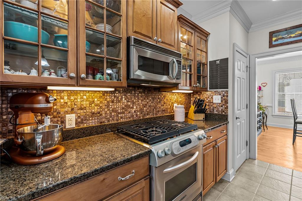 100 Short Hole Williamsburg VA 23188