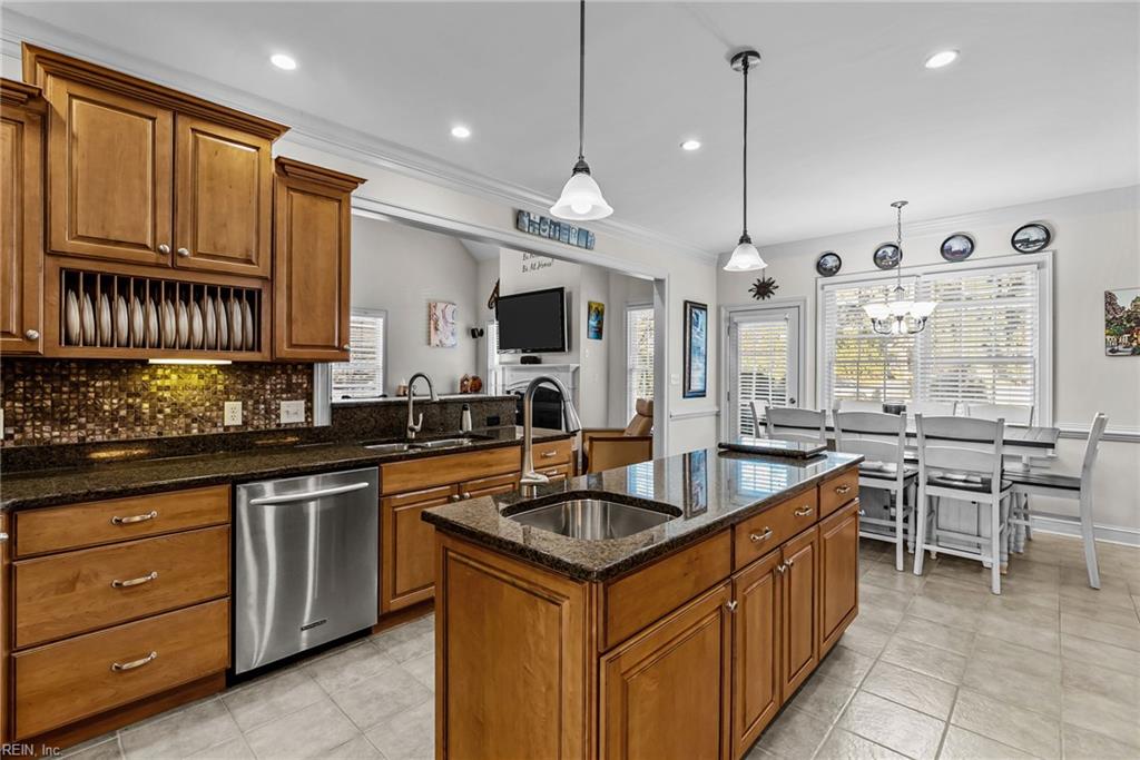 100 Short Hole Williamsburg VA 23188