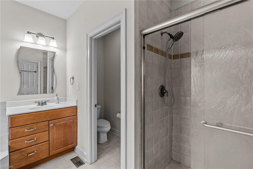 100 Short Hole Williamsburg VA 23188