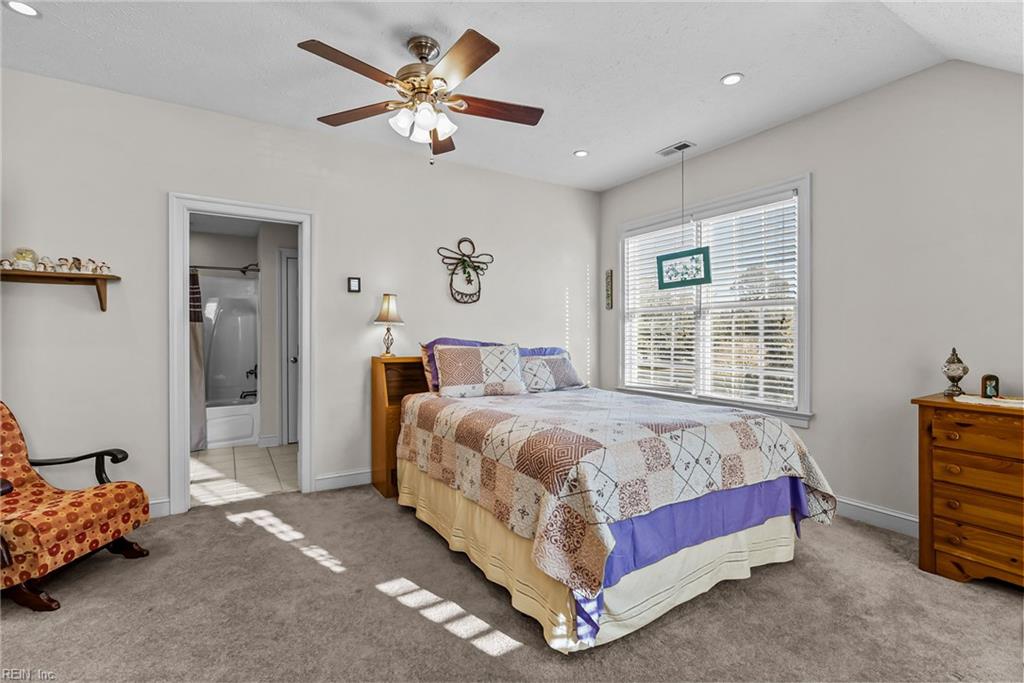 100 Short Hole Williamsburg VA 23188