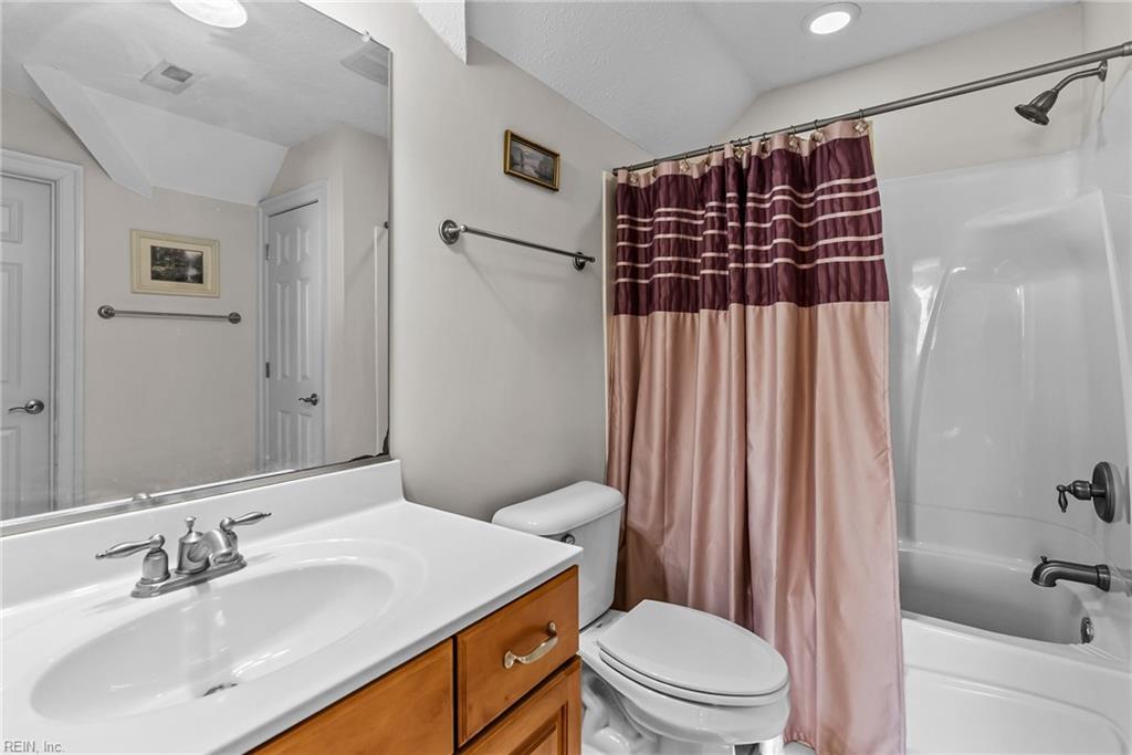 100 Short Hole Williamsburg VA 23188