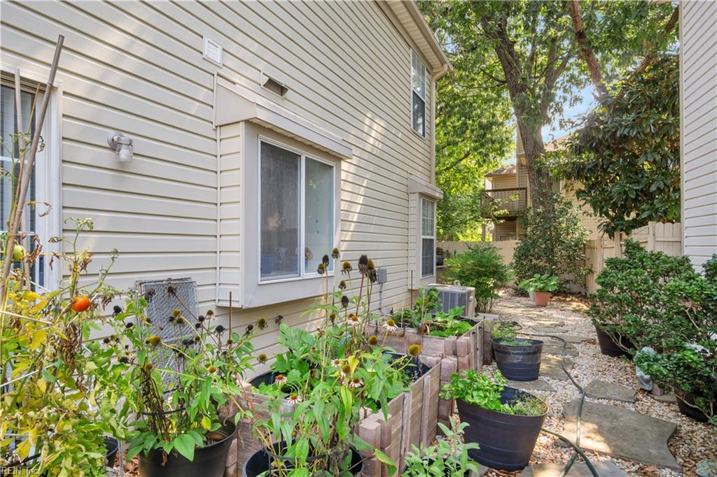 802 Zoeller Court Newport News VA 23602