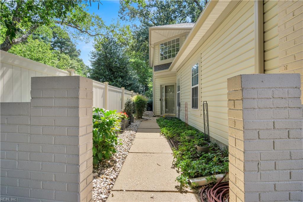 802 Zoeller Court Newport News VA 23602