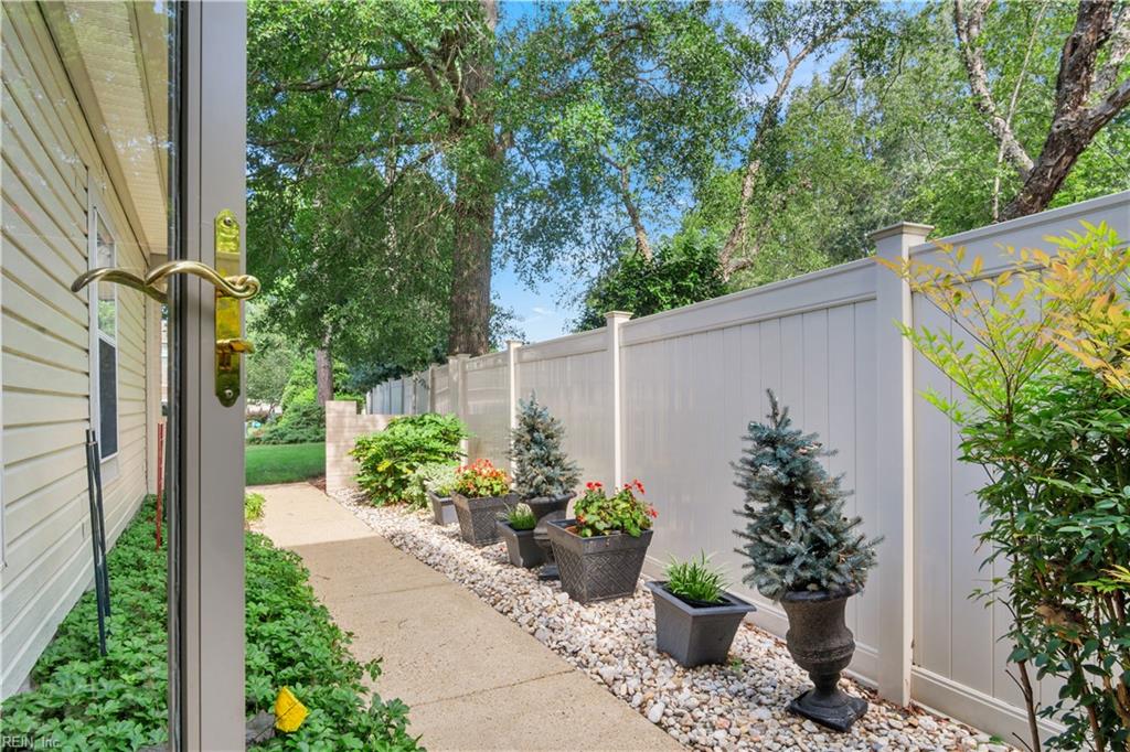 802 Zoeller Court Newport News VA 23602
