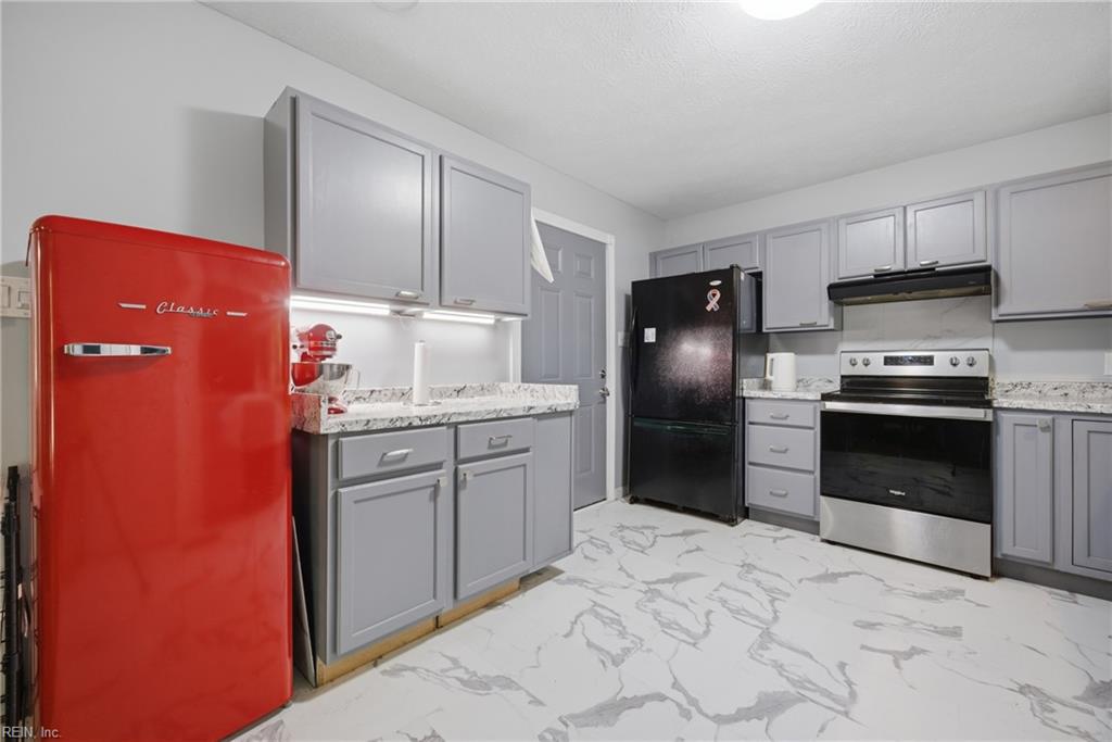 7133 Lord Carrington Drive Gloucester VA 23061
