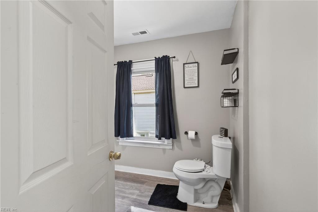 2010 Chestnut Avenue Newport News VA 23607
