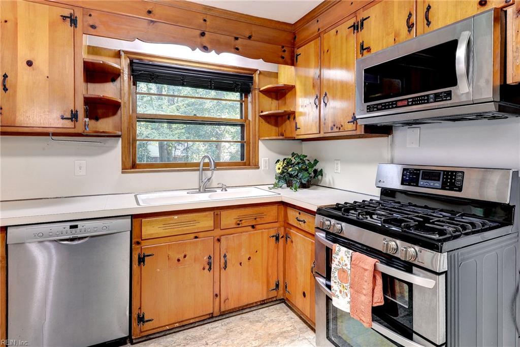 86 Normandy Lane Newport News VA 23606