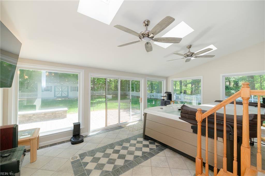 102 Stevens Court Yorktown VA 23693