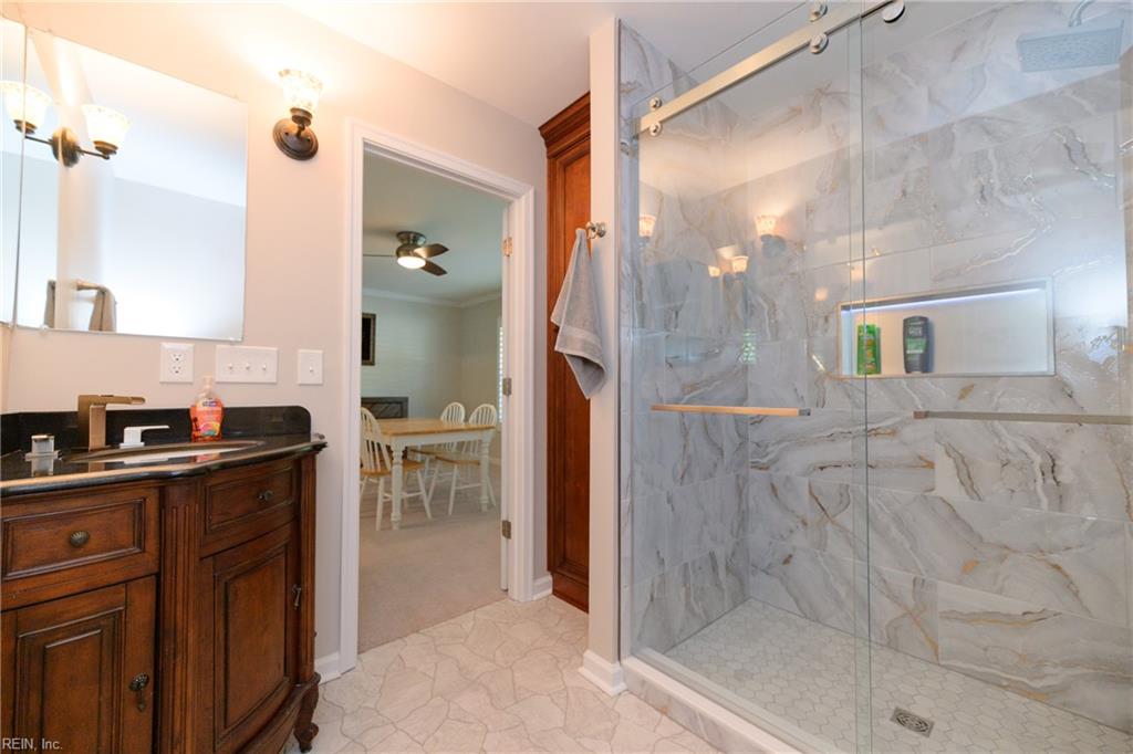 102 Stevens Court Yorktown VA 23693