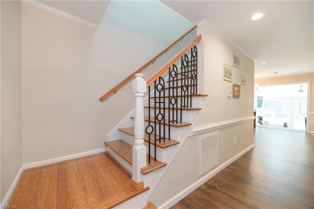102 Stevens Court Yorktown VA 23693