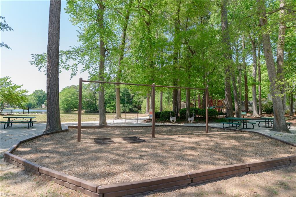102 Stevens Court Yorktown VA 23693
