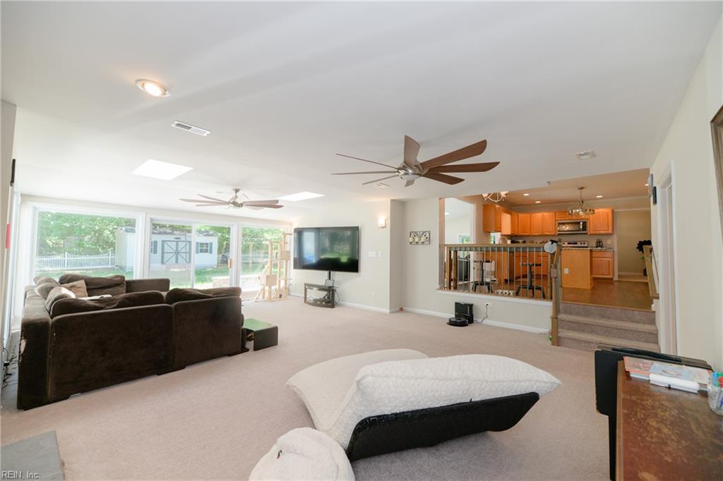 102 Stevens Court Yorktown VA 23693