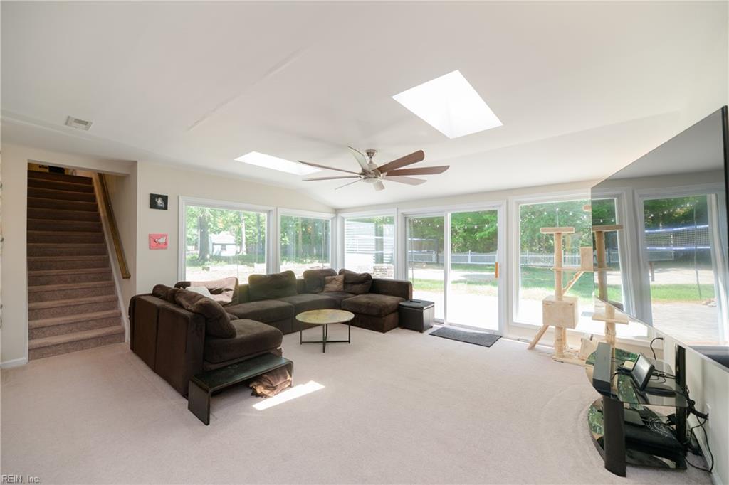102 Stevens Court Yorktown VA 23693
