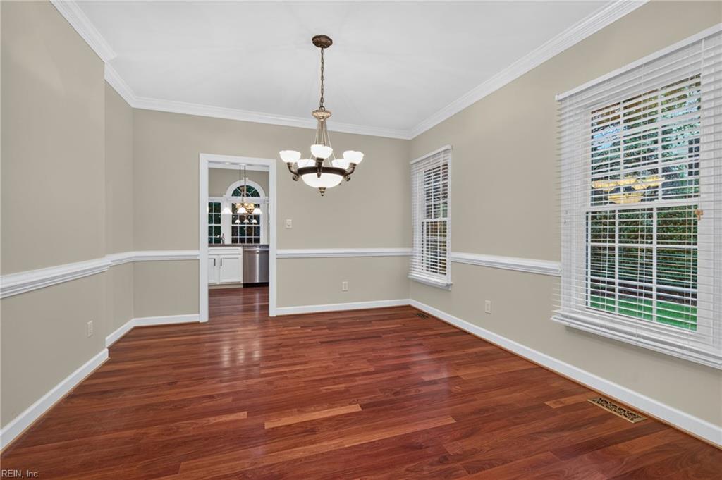 102 Clydeside Williamsburg VA 23188
