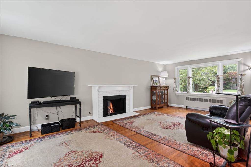 16 Oakland Drive Newport News VA 23601