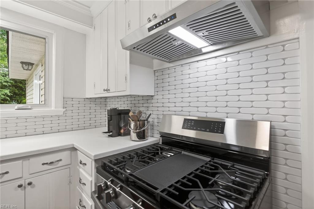 16 Oakland Drive Newport News VA 23601