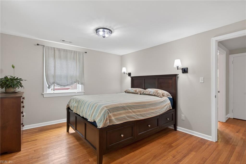 16 Oakland Drive Newport News VA 23601