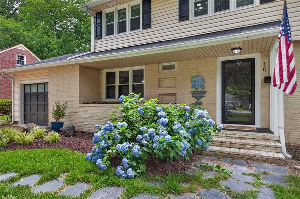 16 Oakland Drive Newport News VA 23601