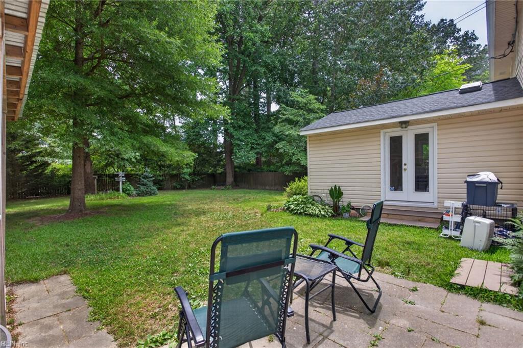 16 Oakland Drive Newport News VA 23601
