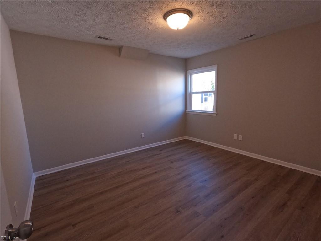 5301 Chestnut Avenue Newport News VA 23605