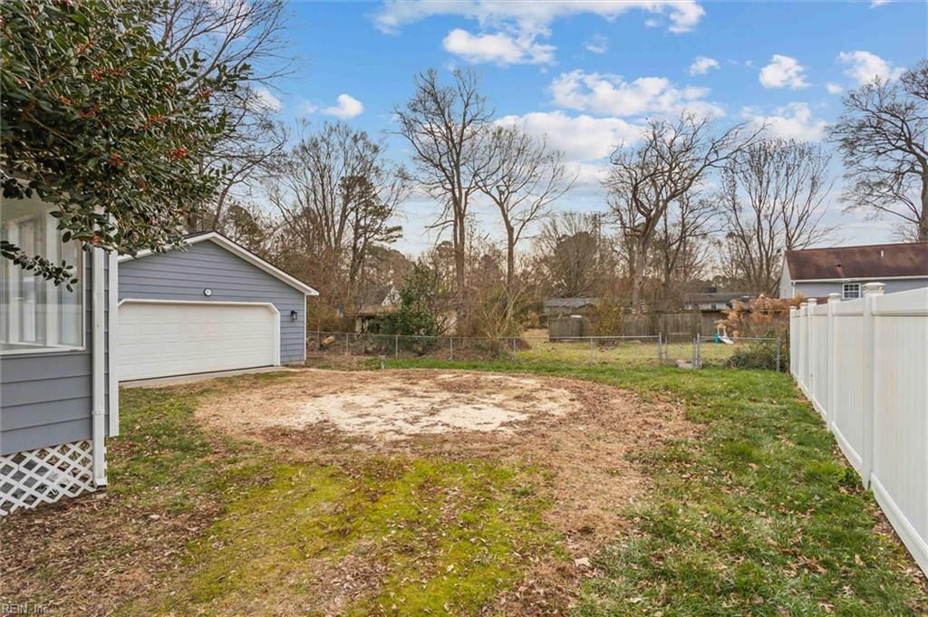 104 Cavalier Drive Yorktown VA 23692