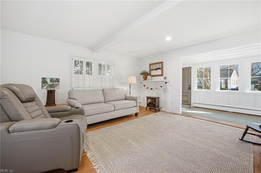 230 Nelson Street Yorktown VA 23690