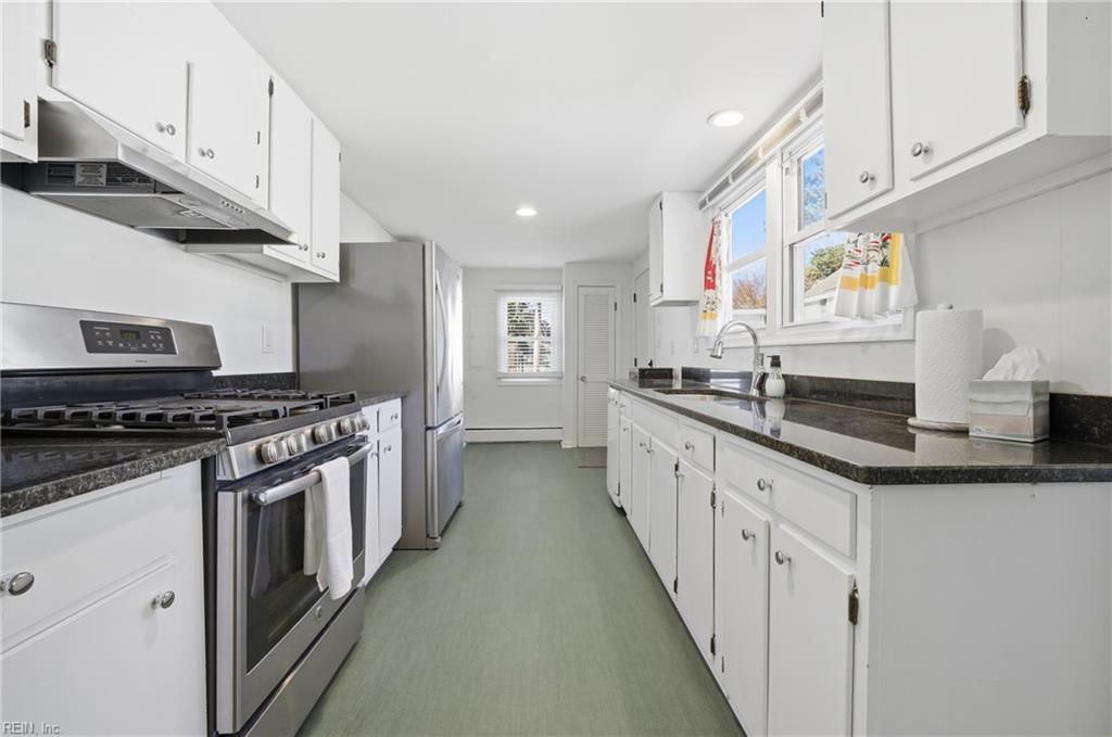 230 Nelson Street Yorktown VA 23690