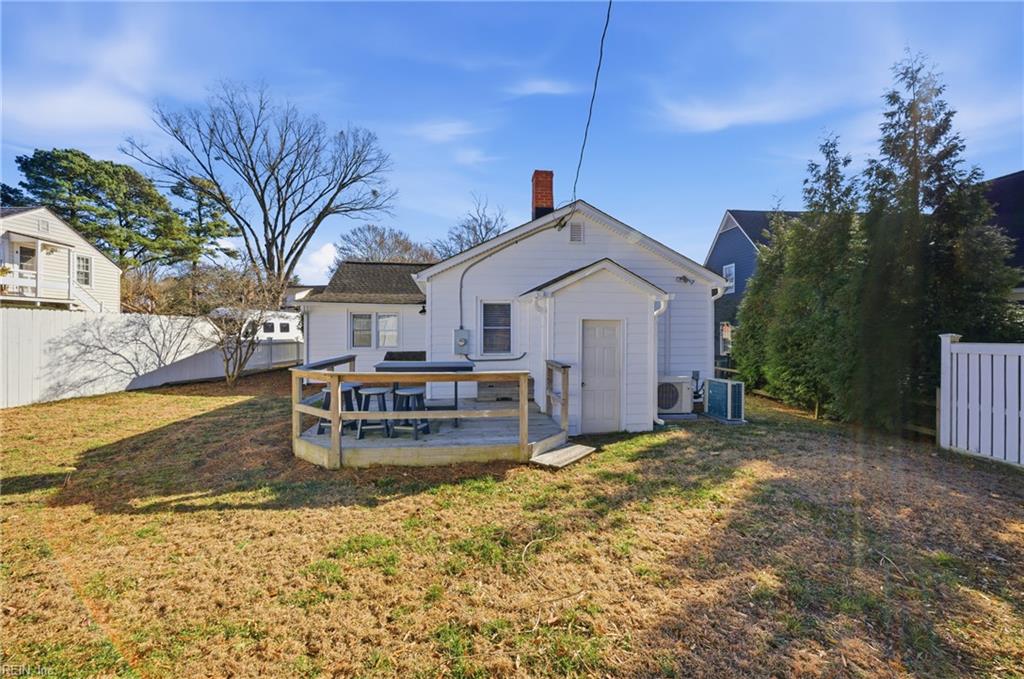230 Nelson Street Yorktown VA 23690