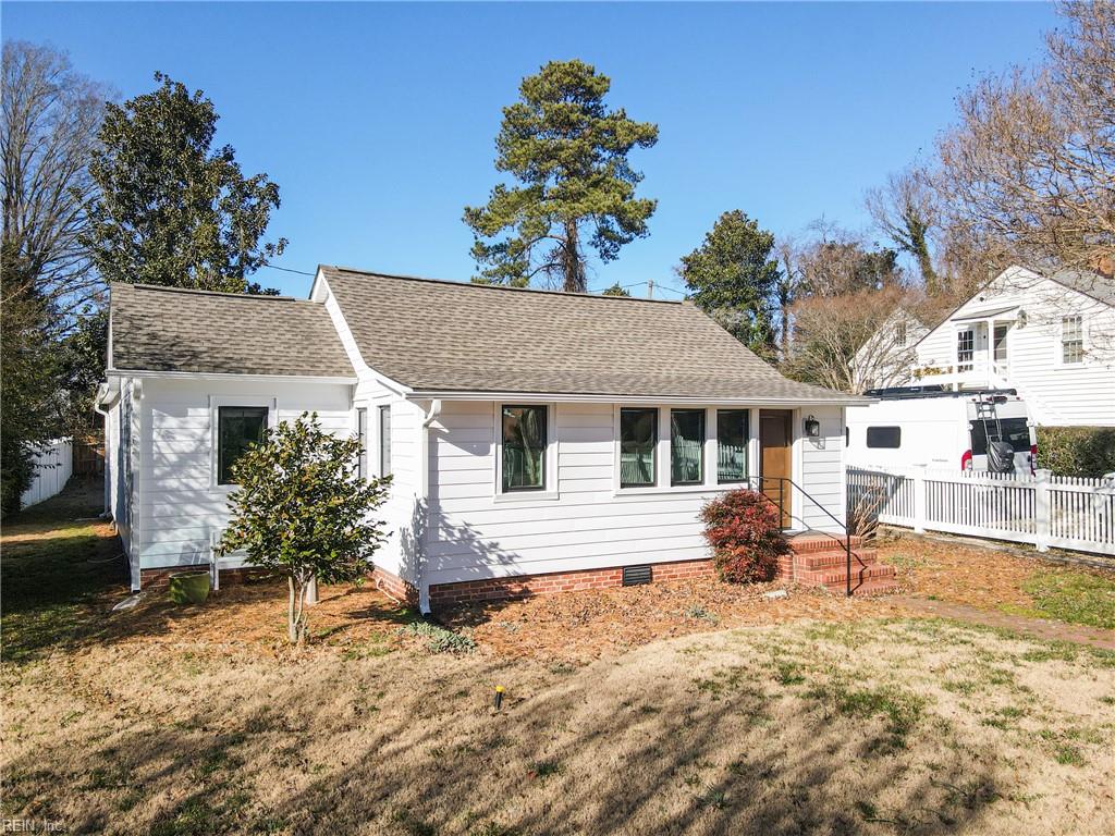230 Nelson Street Yorktown VA 23690