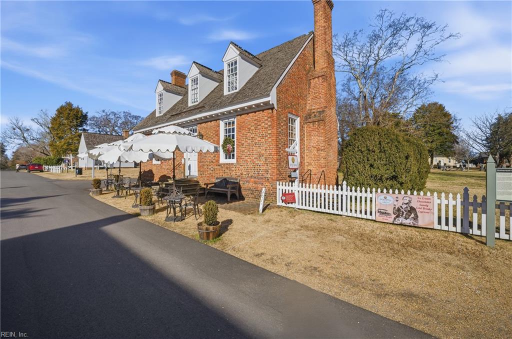 230 Nelson Street Yorktown VA 23690