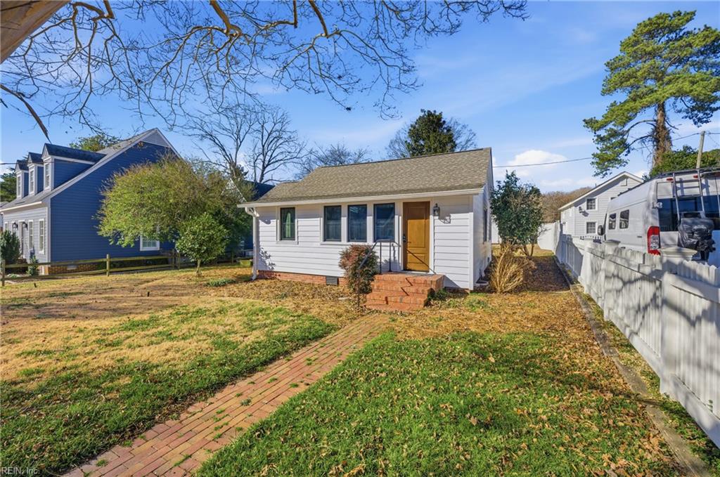 230 Nelson Street Yorktown VA 23690