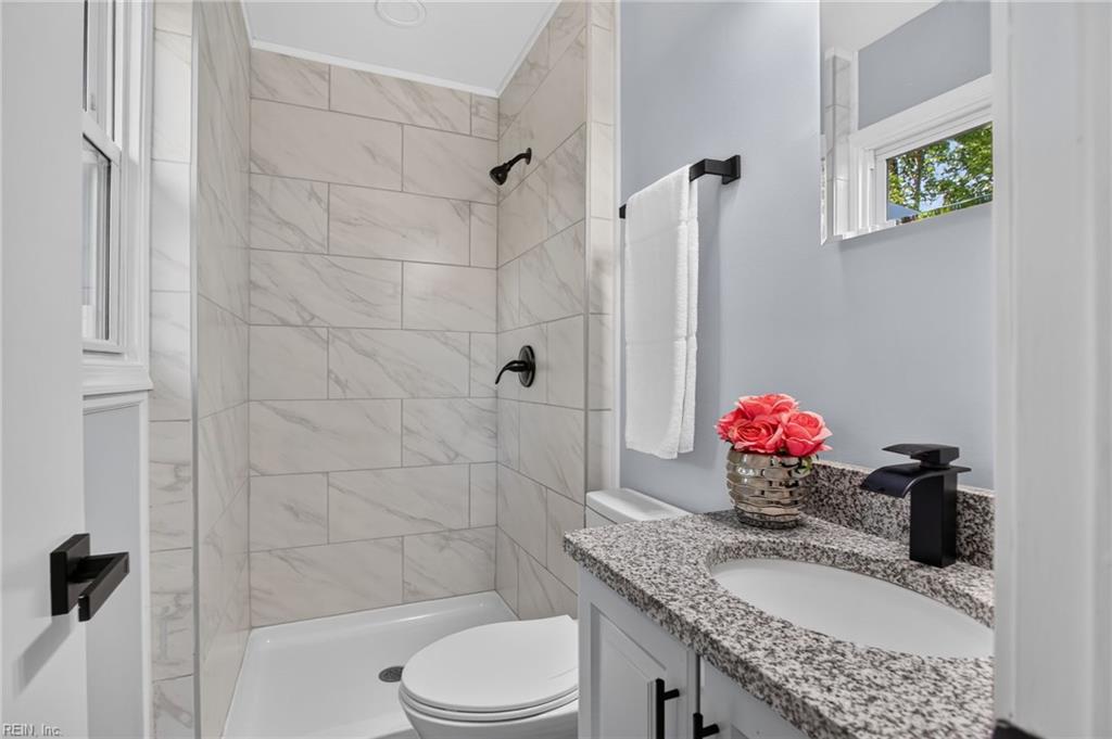 166 Beechmont Drive Newport News VA 23608