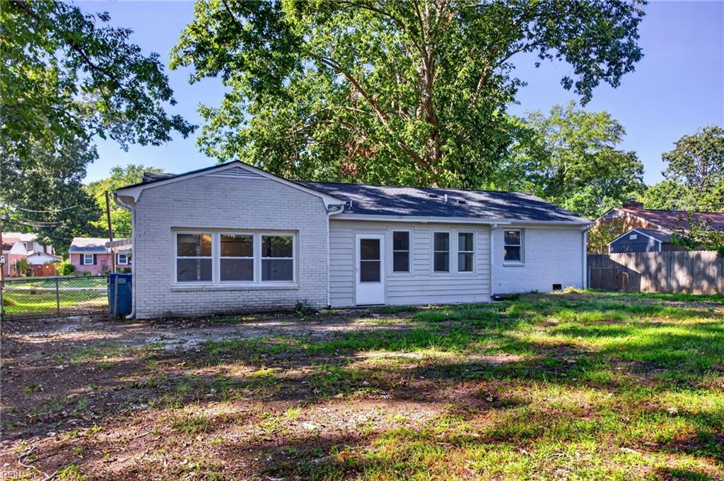 166 Beechmont Drive Newport News VA 23608