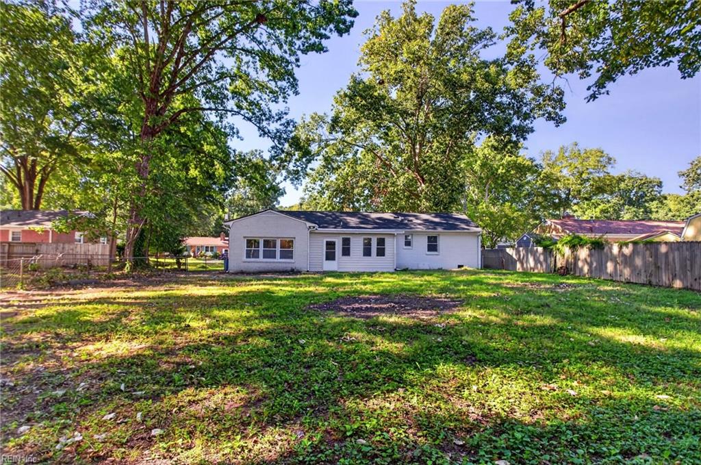 166 Beechmont Drive Newport News VA 23608