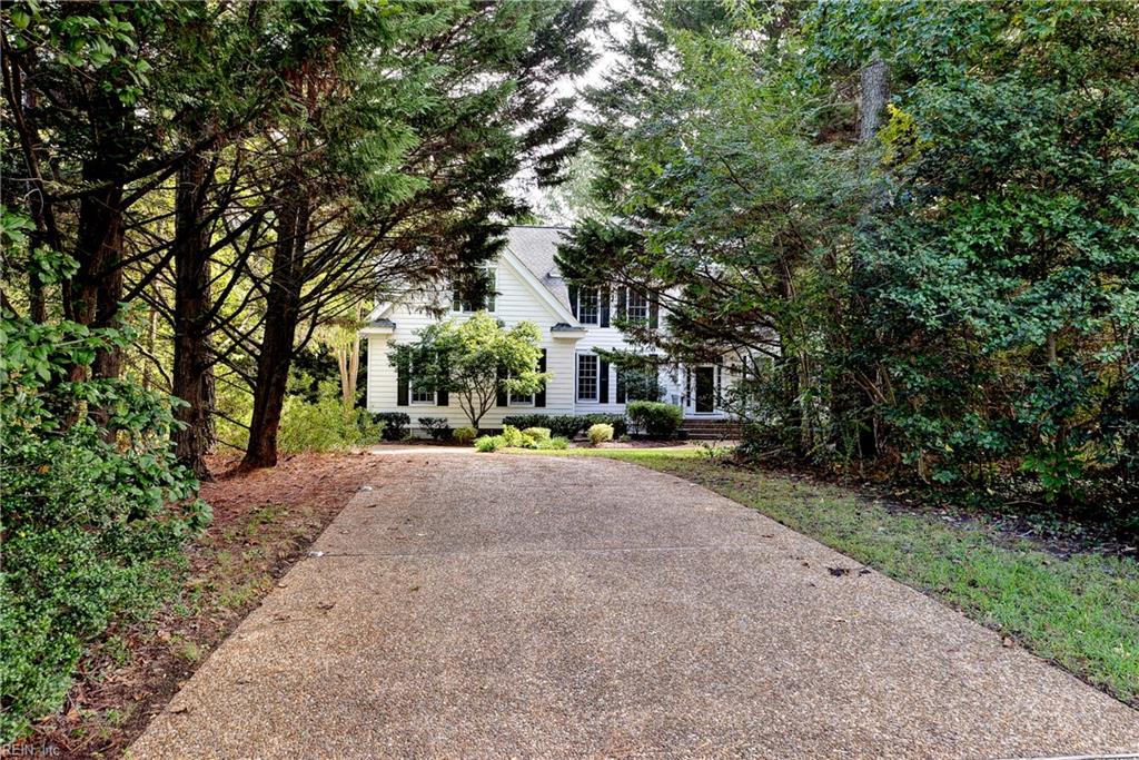 102 Ascot Williamsburg VA 23188