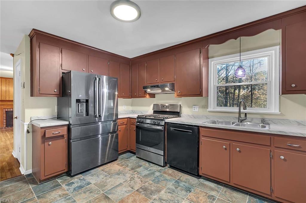 350 Hughes Drive Newport News VA 23608