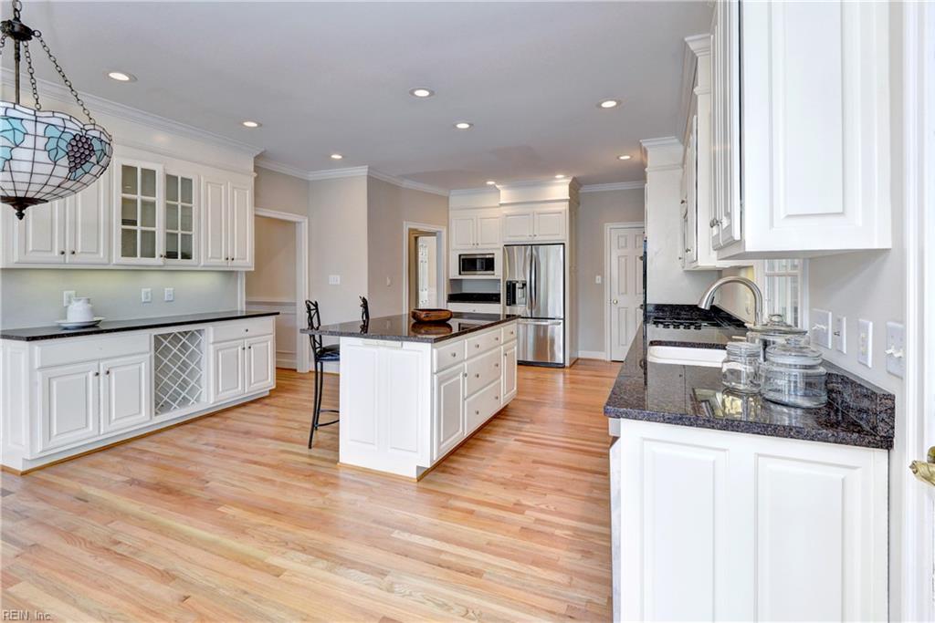 2809 Middle Woodland Close Williamsburg VA 23185