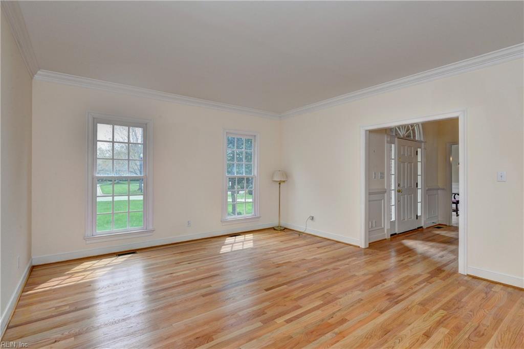 2809 Middle Woodland Close Williamsburg VA 23185