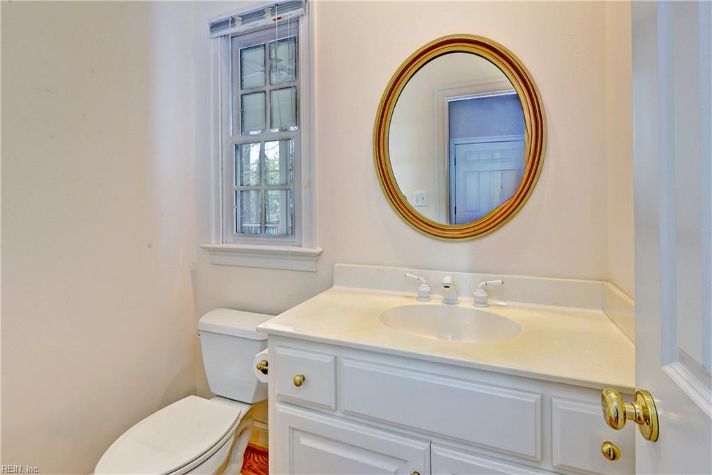 2809 Middle Woodland Close Williamsburg VA 23185