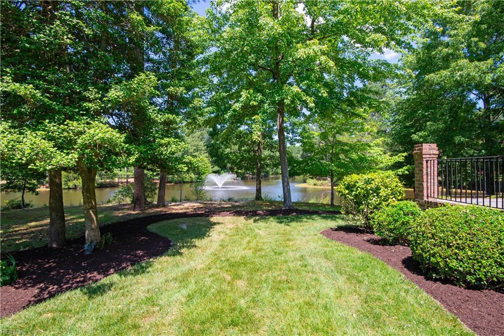 2809 Middle Woodland Close Williamsburg VA 23185