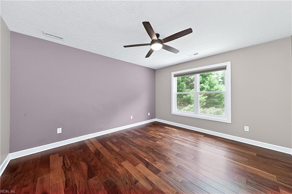 101 Shorewood Trace Yorktown VA 23693