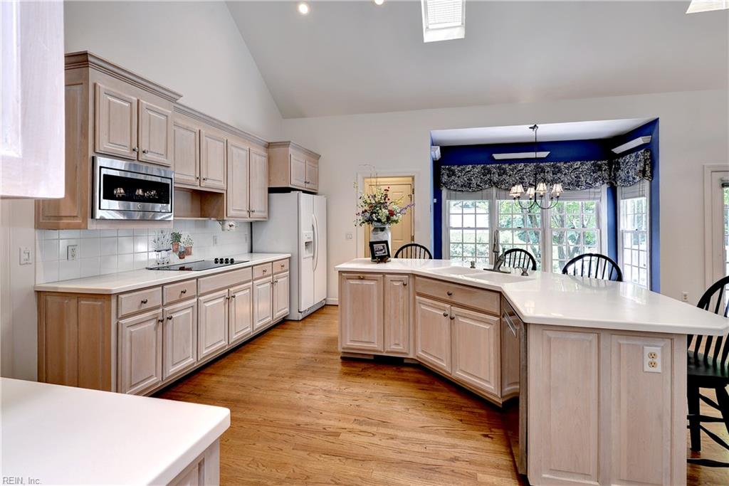 100 Woodhall Spa Williamsburg VA 23188