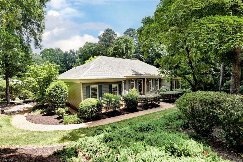 100 Woodhall Spa Williamsburg VA 23188