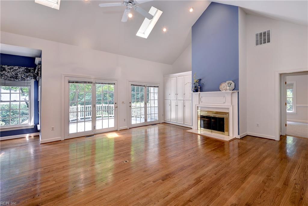 100 Woodhall Spa Williamsburg VA 23188