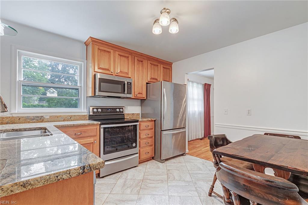 142 Linbrook Dr Drive Newport News VA 23602