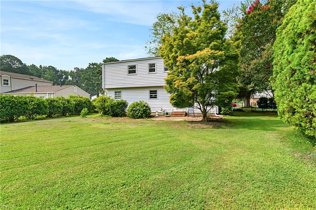 142 Linbrook Dr Drive Newport News VA 23602