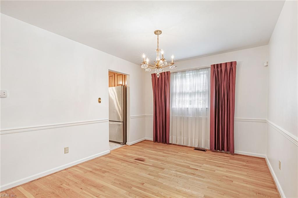 142 Linbrook Dr Drive Newport News VA 23602