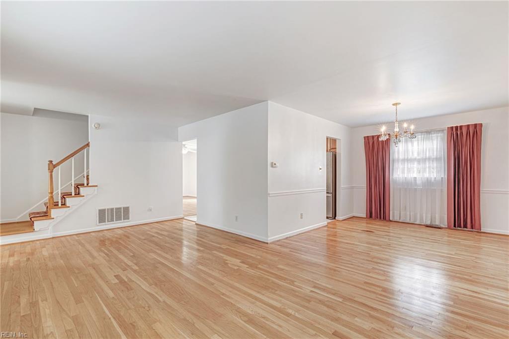 142 Linbrook Dr Drive Newport News VA 23602
