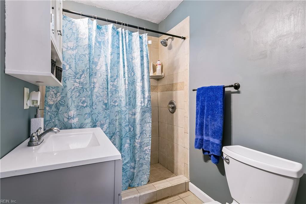 5444 Old Concord Lane Gloucester VA 23061