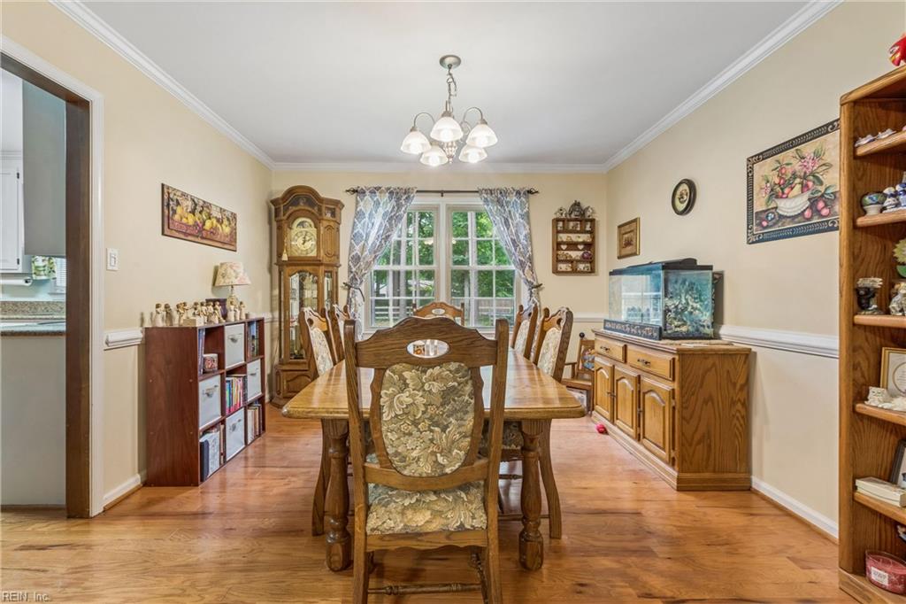102 Edgewood Court Yorktown VA 23692